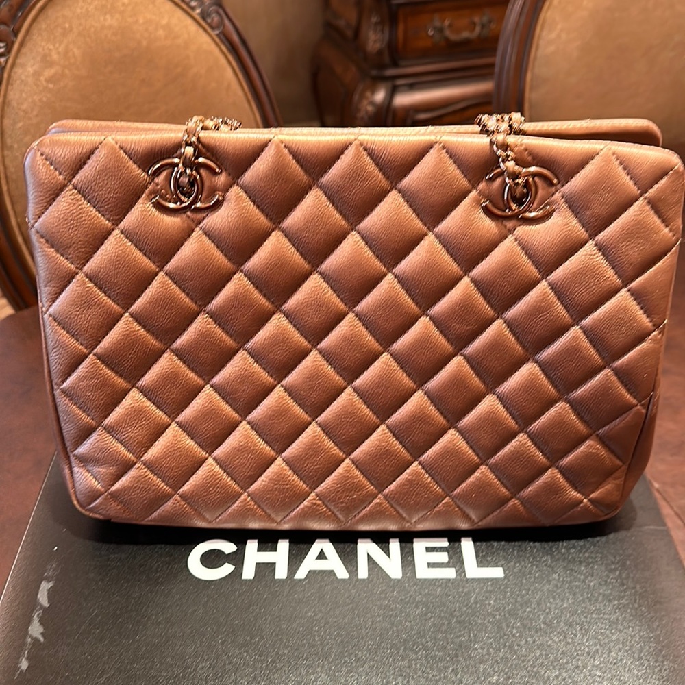 CHANEL large shopping tote bag
